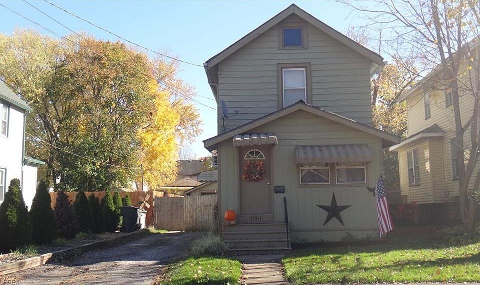 1st image of 1061 E Ave Se