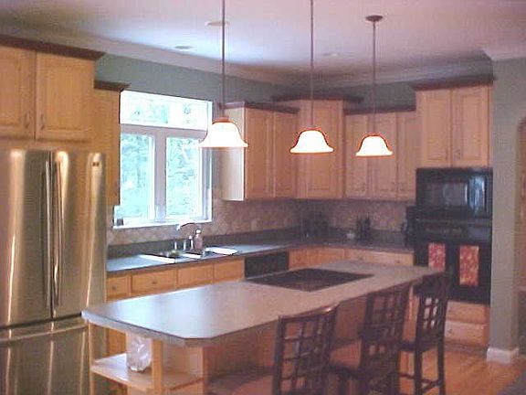4th image of 1319 Forest Ave