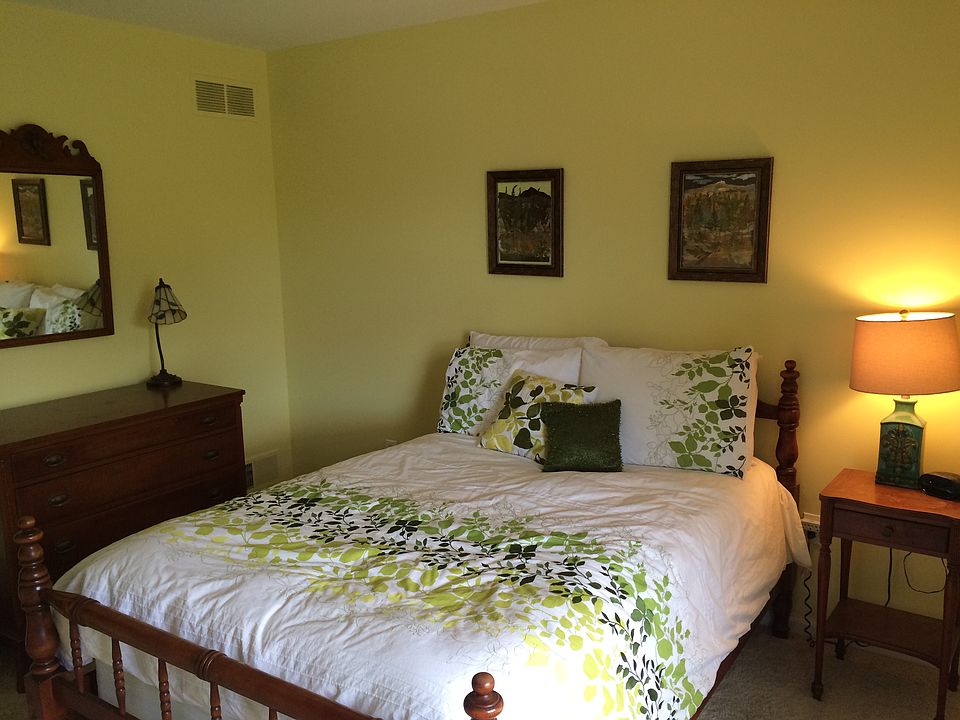 2nd image of 3605 Weymouth Dr