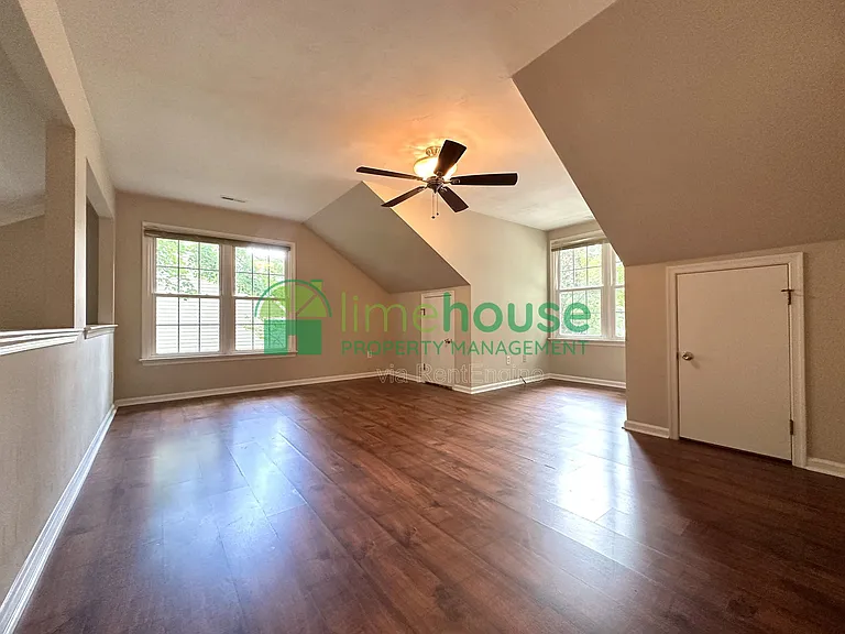 2849 Crossings Dr — Photo 15