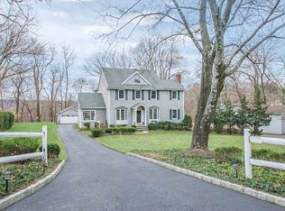 12 Nicholson Dr, Chatham, NJ