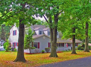 4641 Yates Rd, Bensalem, PA 19020