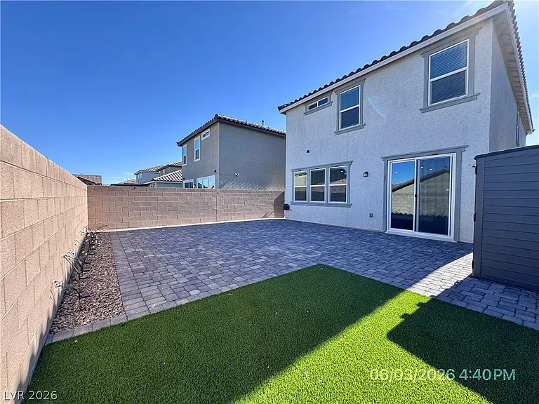 9552 Bursill St — Photo 5