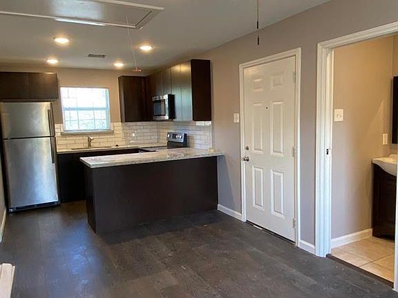 4th image of 1723 Alta Vista St #C