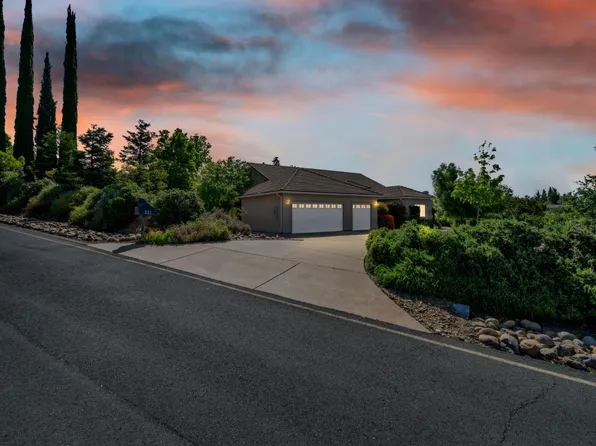 531 Oak Ridge Rd, Valley Springs, CA 95252