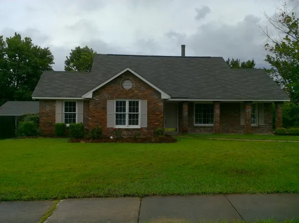 1937 Alderpoint Dr, Montgomery, AL 36106