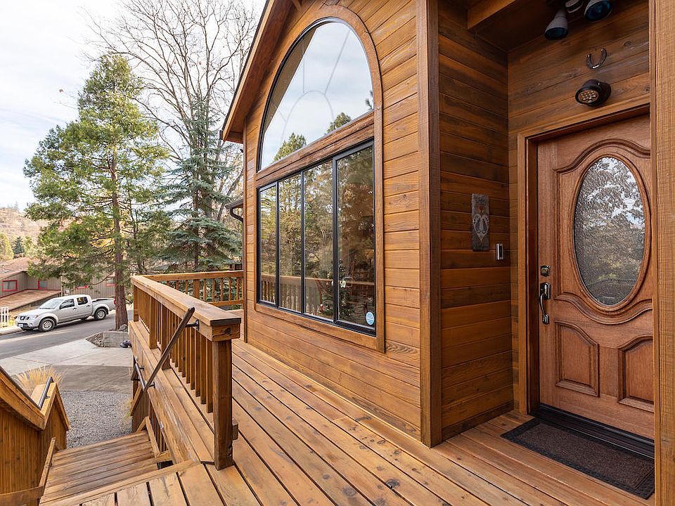 39 Scenic Dr Ashland OR Zillow