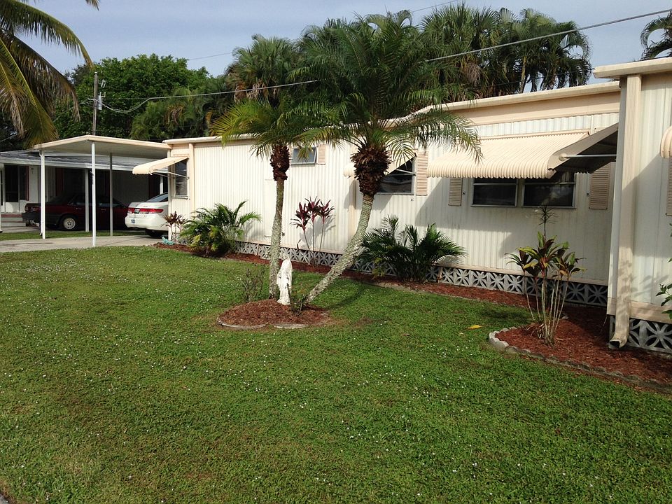 1st image of 22 Coves End Dr