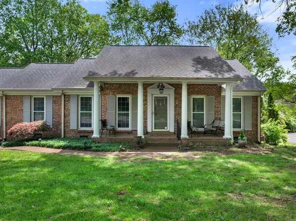 5544 Trousdale Dr, Brentwood, TN 37027