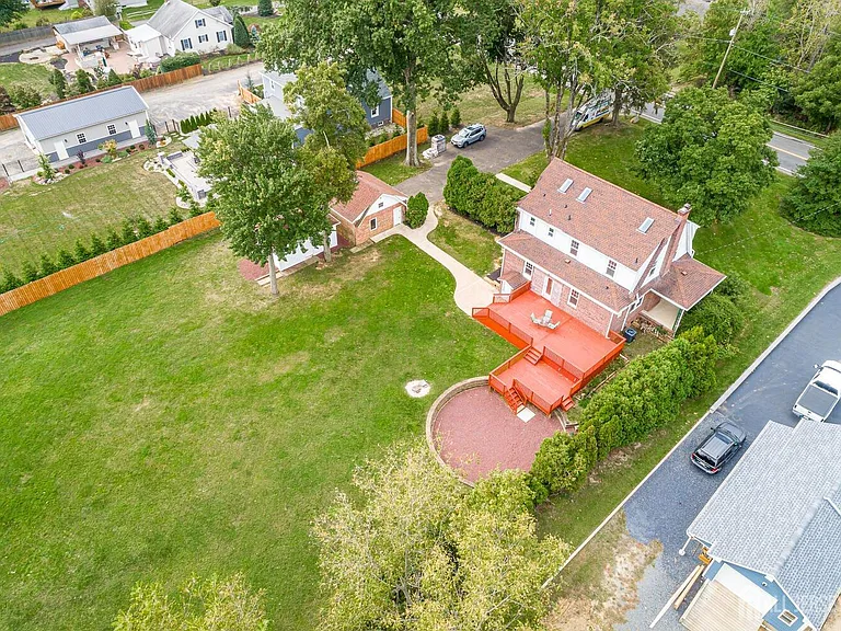 338 Buckelew Ave — Photo 47