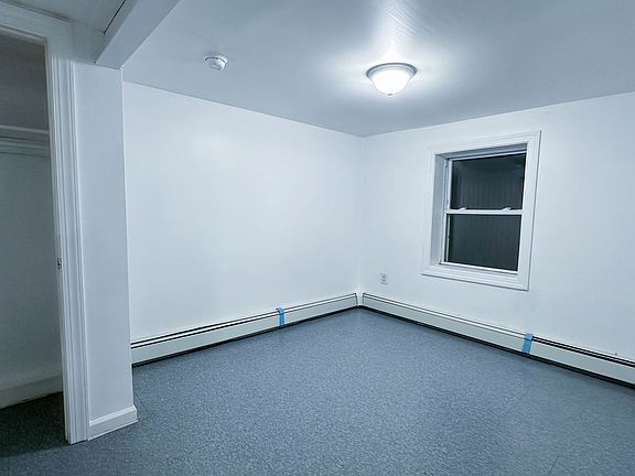 4th image of 99 Beach 31st St #1