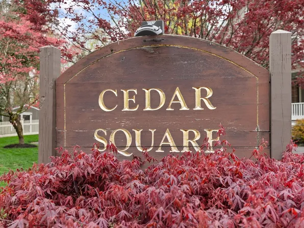 23 Cedar Sq Unit 23, Millis, MA 02054