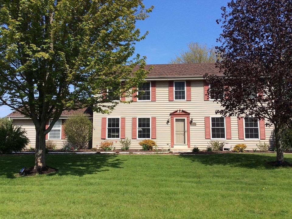 1st image of W173N10722 Willow Wood Dr