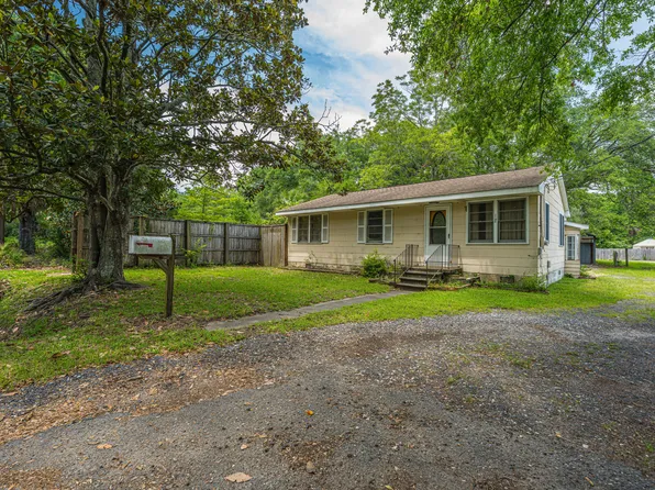 1182 Russell Dr, Mount Pleasant, SC 29464