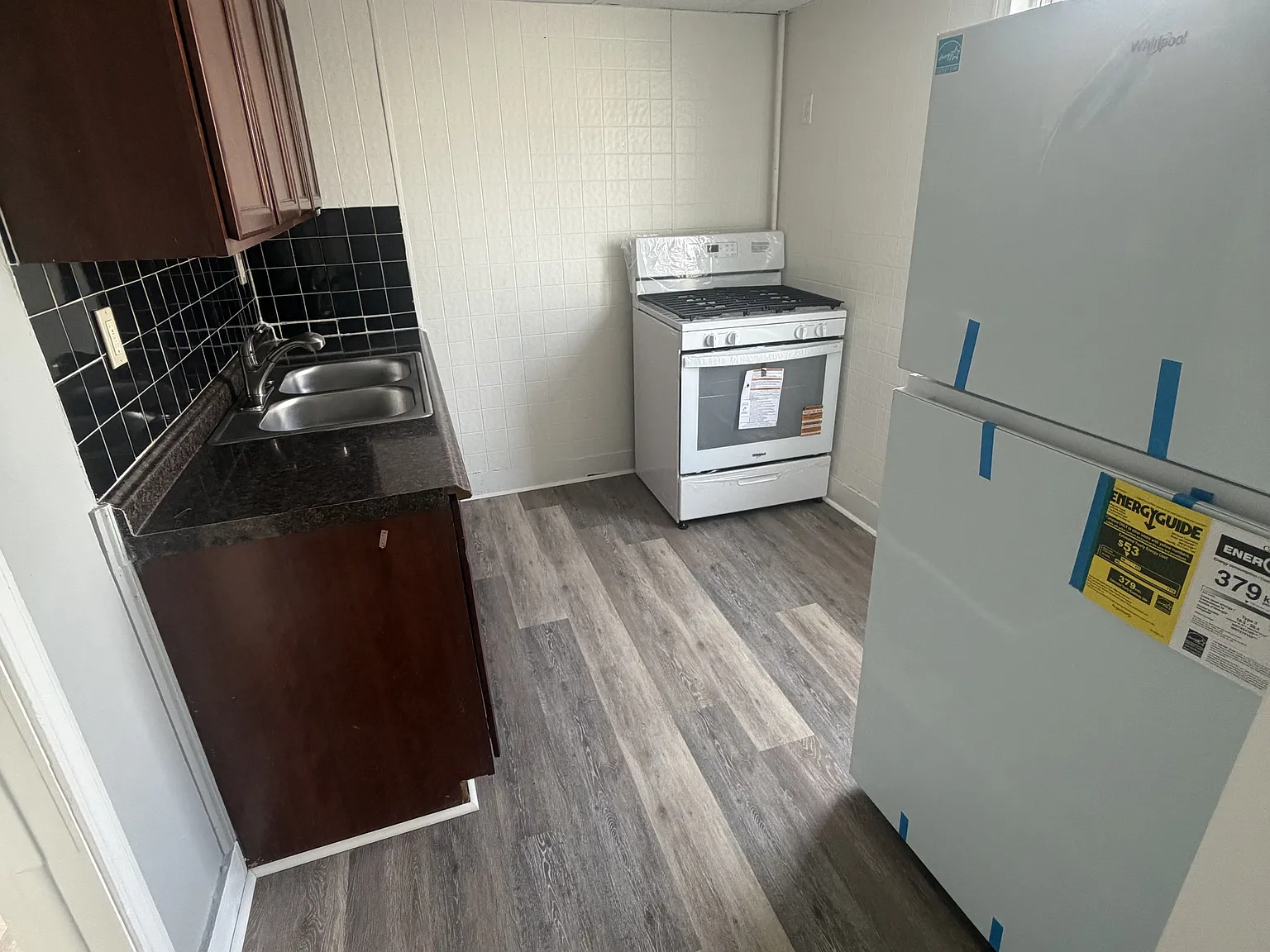 1017 Pine Street - 2W — Photo 3