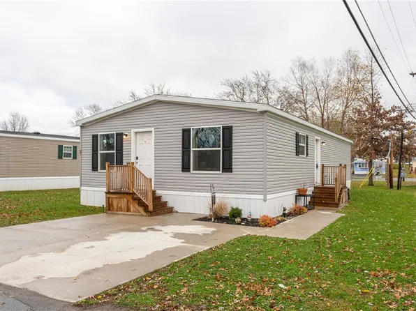 27 Hillside Dr, Avon, NY 14414