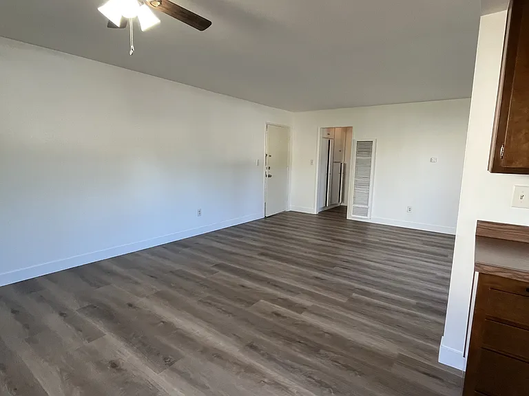 5330 Driftwood St #5 — Photo 13