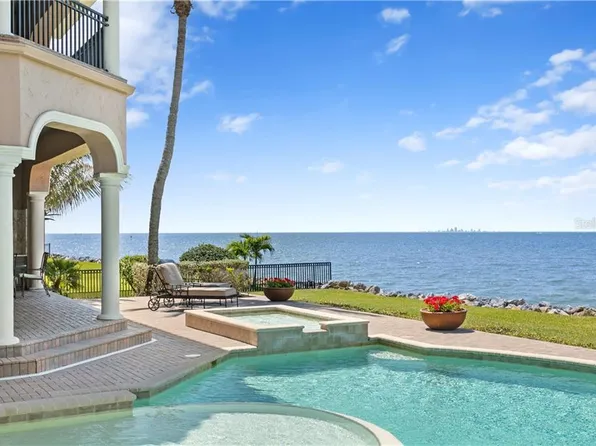 6308 Marbella Blvd, Apollo Beach, FL 33572