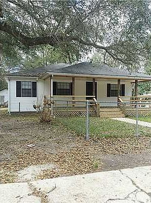 2nd image of 353 Hiller Dr