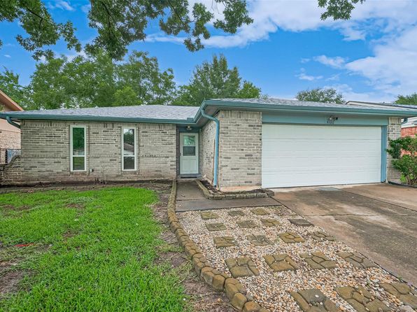 Property image for 5130 Porter Ridge Dr, Houston, TX 77053