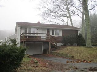 47 Restful Valley Rd, Tiverton, RI 02878