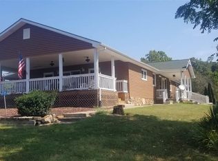 1046 Tiline Rd, Smithland, KY 42081