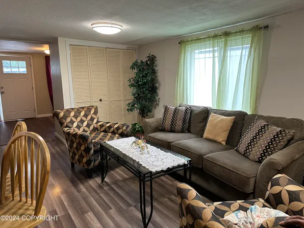 905 Muldoon Rd #A-7, Anchorage, AK 99504