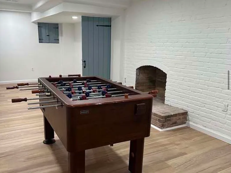 6012 Pike Branch Dr — Photo 32