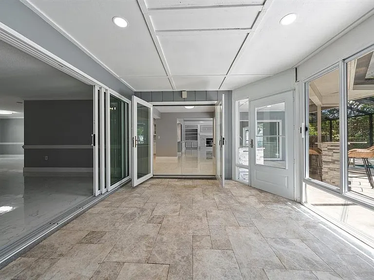 13903 Oberlin Manor Way — Photo 32
