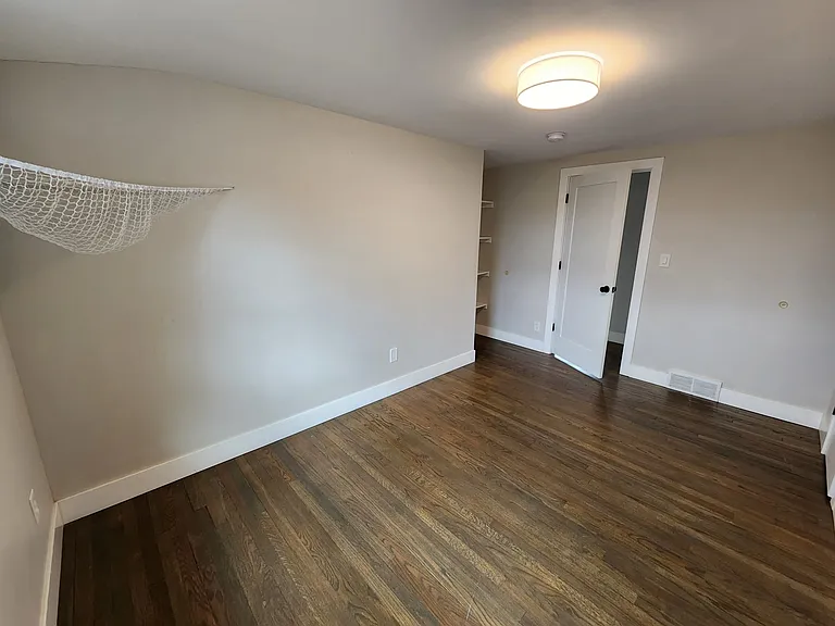 2536 Claver Rd — Photo 11