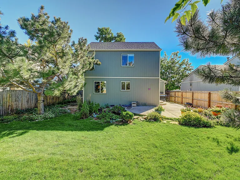 12737 W Aqueduct Dr — Photo 27