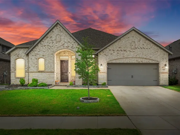 1305 Tucker Ln, Kennedale, TX 76060