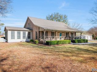 1264 Parker Rd SE, Hartselle, AL 35640