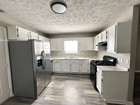 6416 Avenue E, Fairfield, AL 35064