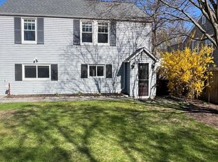 41 Frisbie St, Stamford, CT 06906