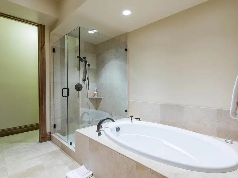 3694 N Vintage East St #13 — Photo 17
