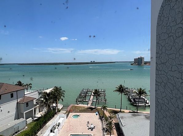 8401 Estero Blvd APT 702