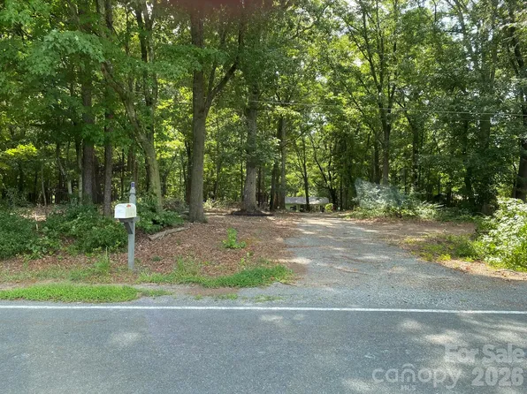 3317 Rilla Hamilton Rd, Monroe, NC 28110