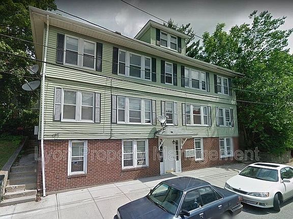 2nd image of 88 Garfield Ave APT 5