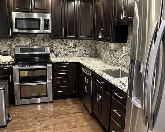 2nd image of 2901 S Bayshore Dr APT 11A