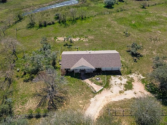 4th image of 2368 Old Columbus Rd N