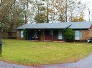 908 Joaneen Dr, Saraland, AL 36571