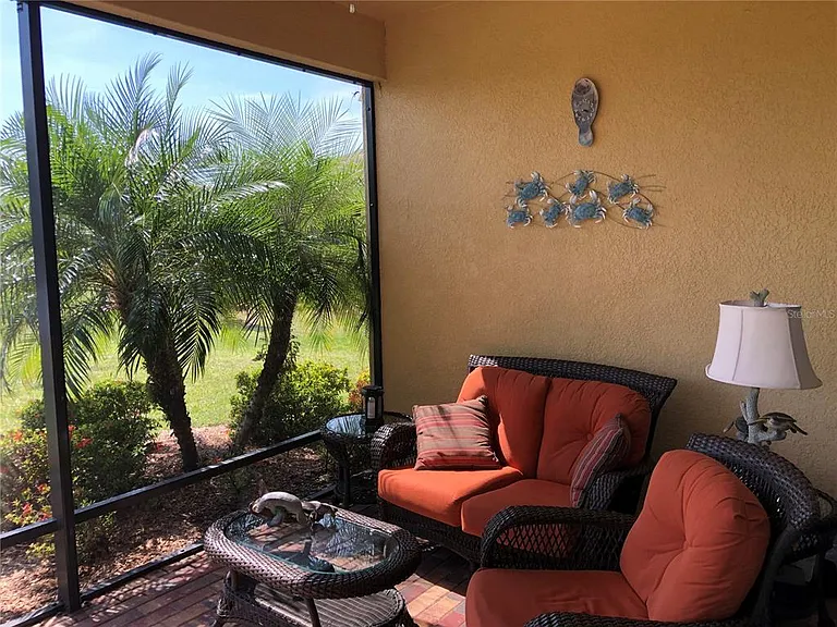 416 Castle Pines Ln — Photo 11