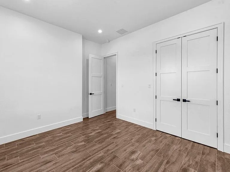 323 Road 5840 — Photo 9