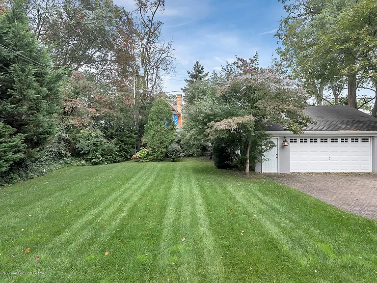 408 Tuttle Ave — Photo 36