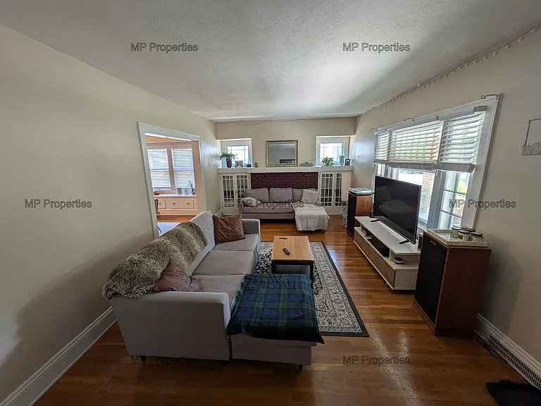 1302 Hathaway Ave #1 — Photo 2