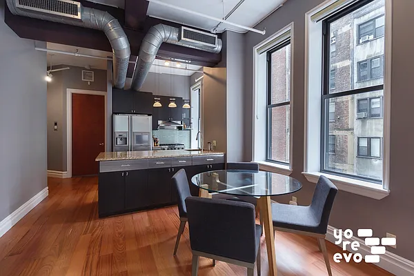 Sold by Yoreevo, LLC | media 15