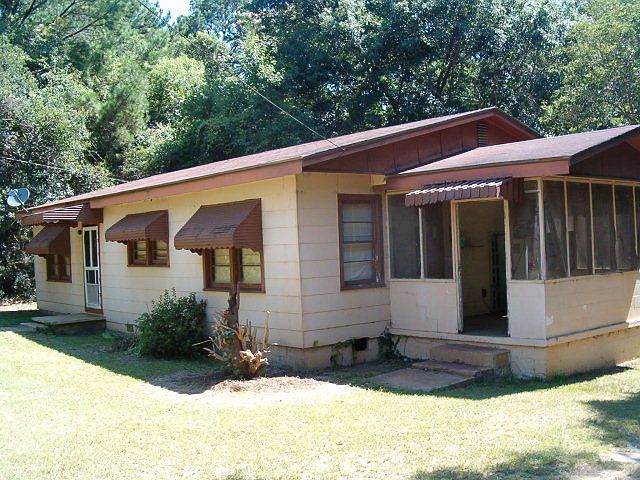 2nd image of 107 Dothan Rd