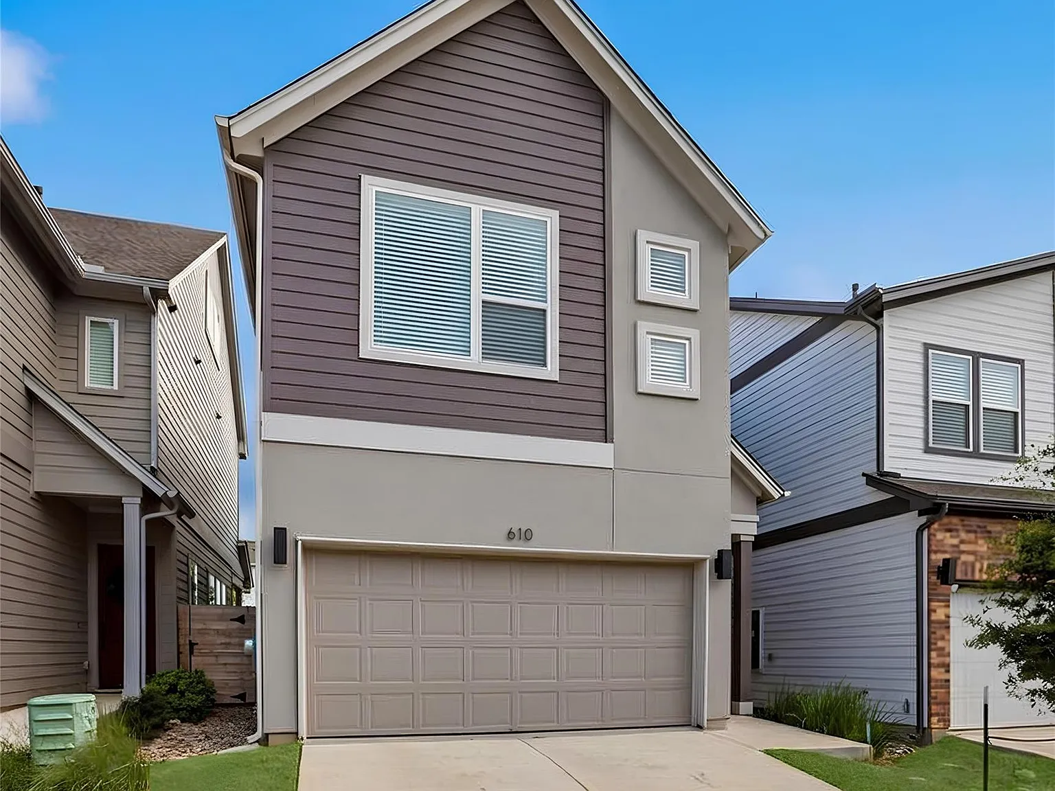 3 bed, 2.5 bath, 2029 sqft, $3,300 — Photo 2