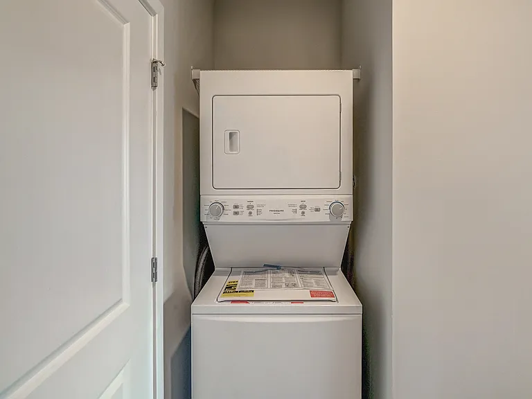 1510 Bainbridge St #205 — Photo 7
